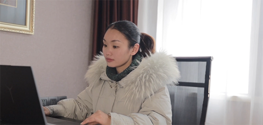 杨红梅校长：事业家庭双丰收，小家大家都圆满