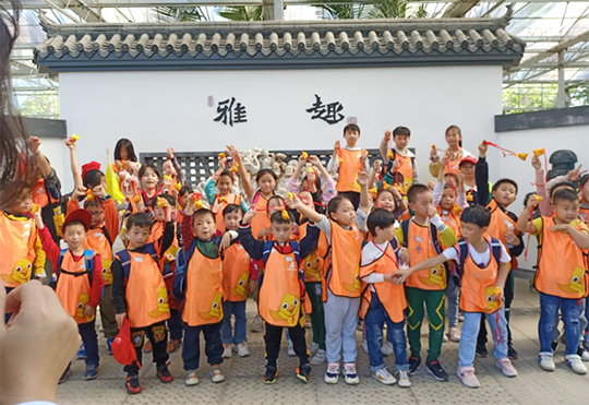 投资人们看过来！3招帮你参透托管加盟费用的真相