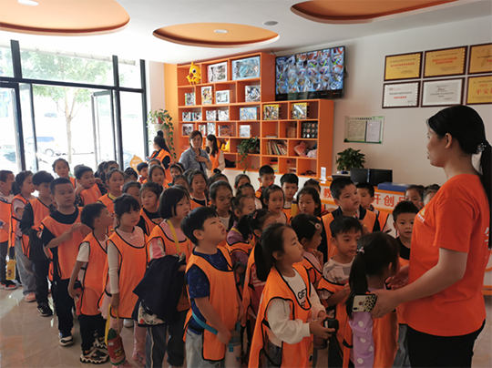 中小学托管机构老师轻松管理学生只需这三步