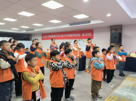 发掘大脑潜能 培养未来精英，晋小鹰全脑开发操带给孩子不一样的未来