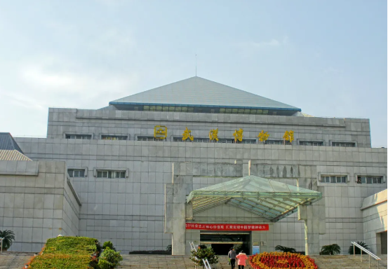 五一专线·快乐学习动力营·武汉站——舌尖品汉味，脚下寻古迹