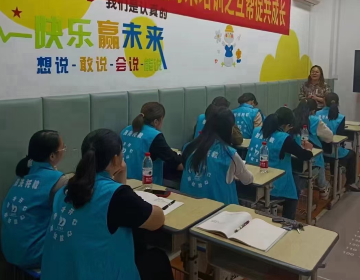 从"小饭桌"到"大品牌"——看河南郑州李彦娜校长的中托盟故事