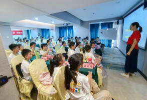 汉服穿越盛唐夜，古寺探寻藏地韵 | 2025年暑假晋小鹰快乐学习动力营西安站第四天