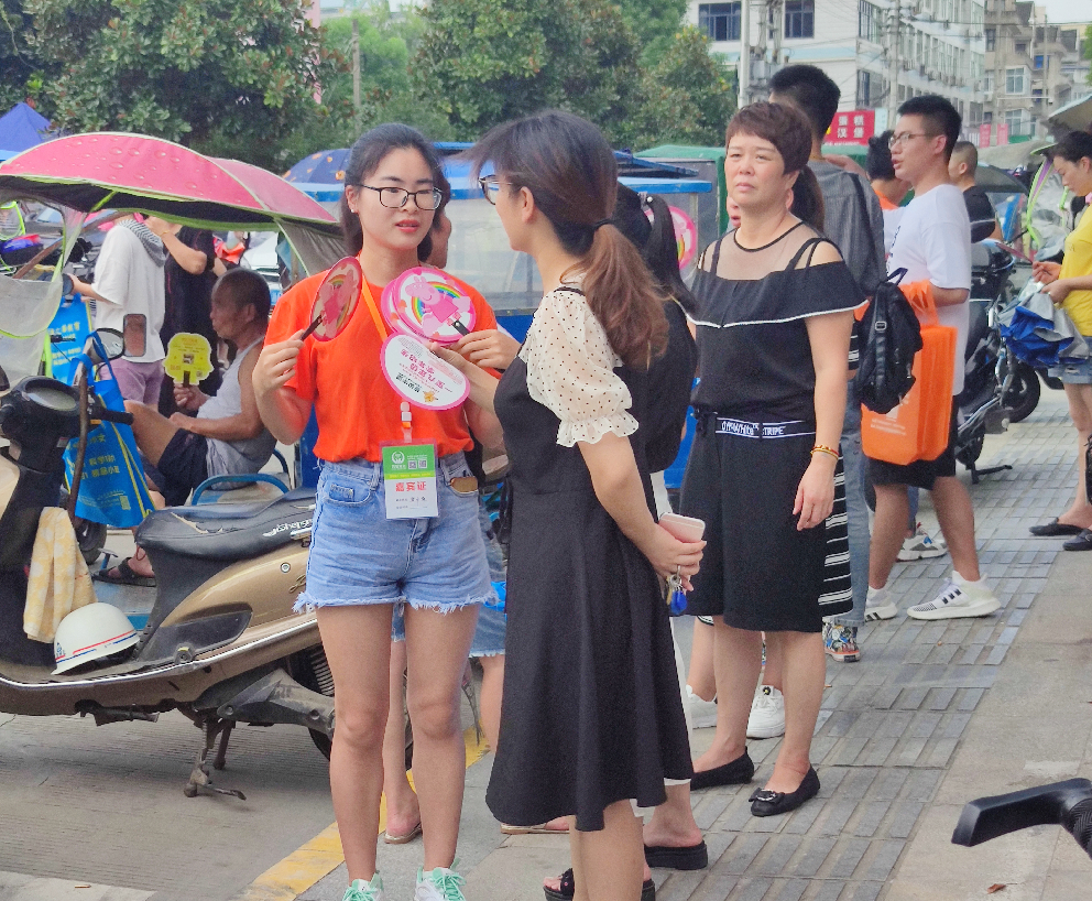 同样校门口地推,为啥你招不到生?托管地推3个关键,做好了生源直接翻倍 同样校门口地推,为啥你招不到生?托管地推3个关键,做好了生源直接翻倍