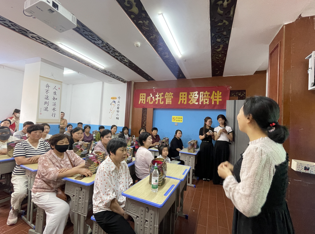 晋级总部专家上门指导，助力安徽阜阳王玲校长六家校区暑假招生全面升级