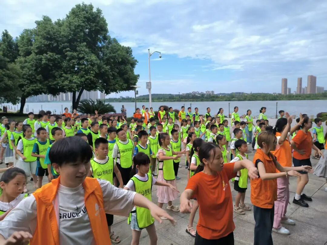 300个孩子的快乐假期!永州晋级托管福利托管班火爆开展 300个孩子的快乐假期!永州晋级托管福利托管班火爆开展