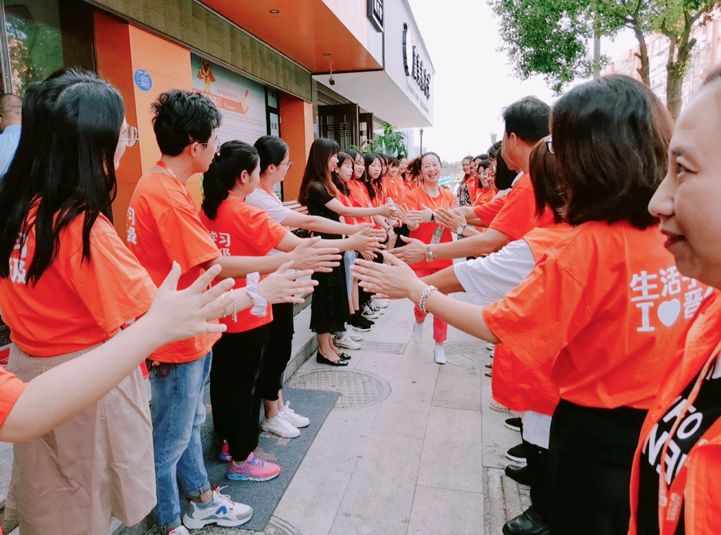 托管学困生辅导干货:孩子全程发呆不动笔,别只靠硬熬耐心 托管学困生辅导干货:孩子全程发呆不动笔,别只靠硬熬耐心