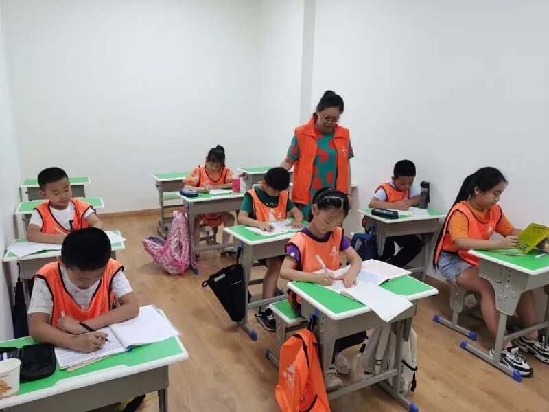8个托管专属专注力小游戏!零道具、2-5分钟落地,专治低年级走神磨蹭 8个托管专属专注力小游戏!零道具、2-5分钟落地,专治低年级走神磨蹭