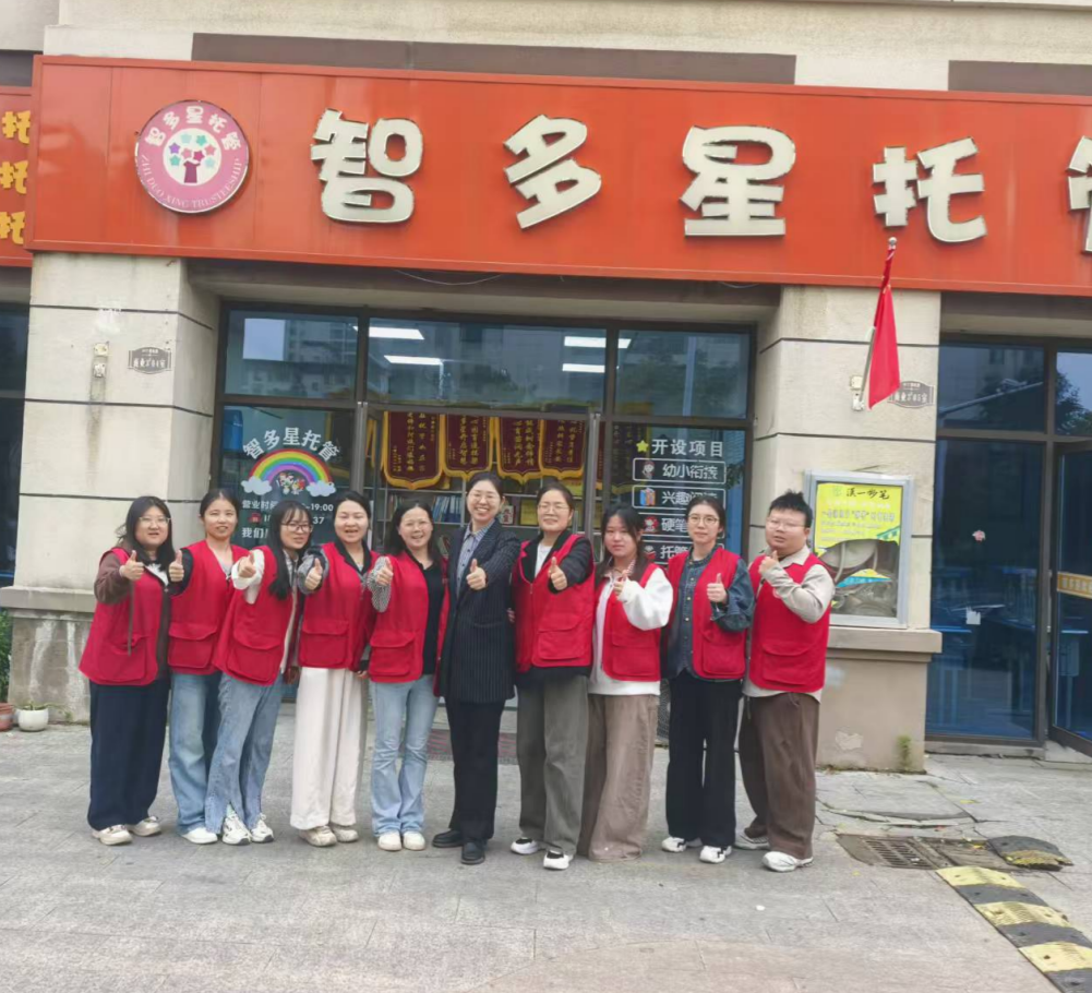 冒雨地推、次日成交、全员对赌!晋级专家四天上门指导,让这支团队彻底脱胎换骨! 冒雨地推、次日成交、全员对赌!晋级专家四天上门指导,让这支团队彻底脱胎换骨!